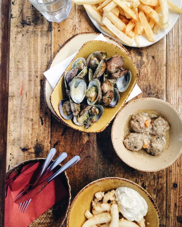 Chickpeas and chorizo is a classic spanish dish sometimes served as tapas and sometimes as a full stew, says pete zaria of the easily customizable dish. Best Tapas Bars In Barcelona Updated Barcelona Food Experience