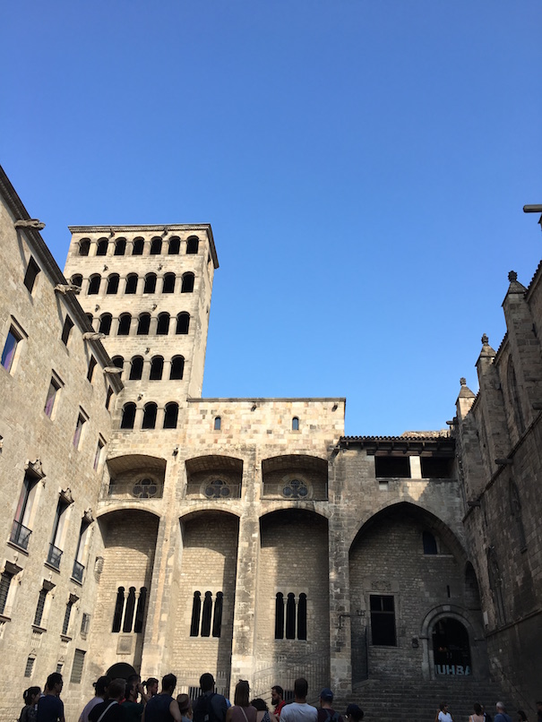 Kangaroos hop with the help of powerful toes and springy tendons. 48 Hours In Barcelona The Diary Of A Jewellery Lover